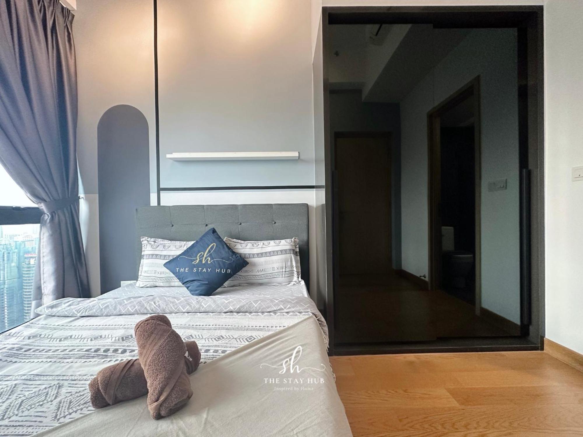 The Luxe Klcc View Sky Pool Apartment Kuala Lumpur Luaran gambar